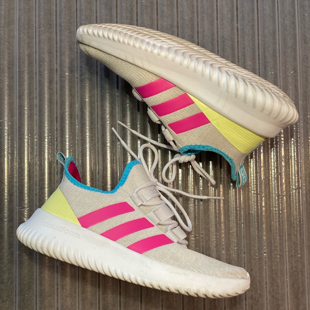 Big girls adidas cloud foam